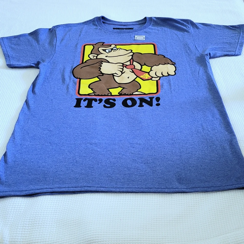 Nintendo🎮 Donkey Kong🦍 "It's On" Graphic Tee👕 - NWOT - Picture 13 of 14